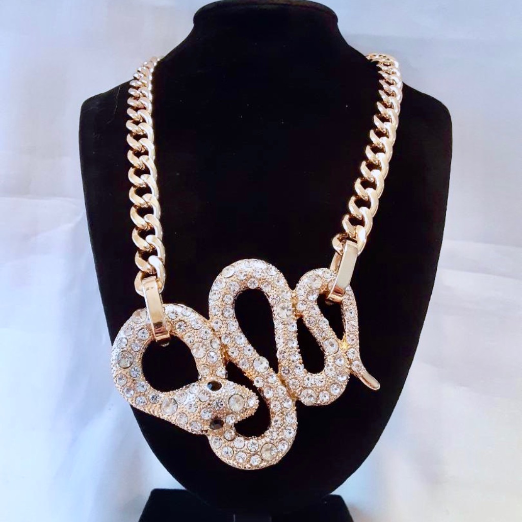 Salehost Pick Nwt Natasha Rhinestone Snake Gold Tone Heavy Necklace 26$